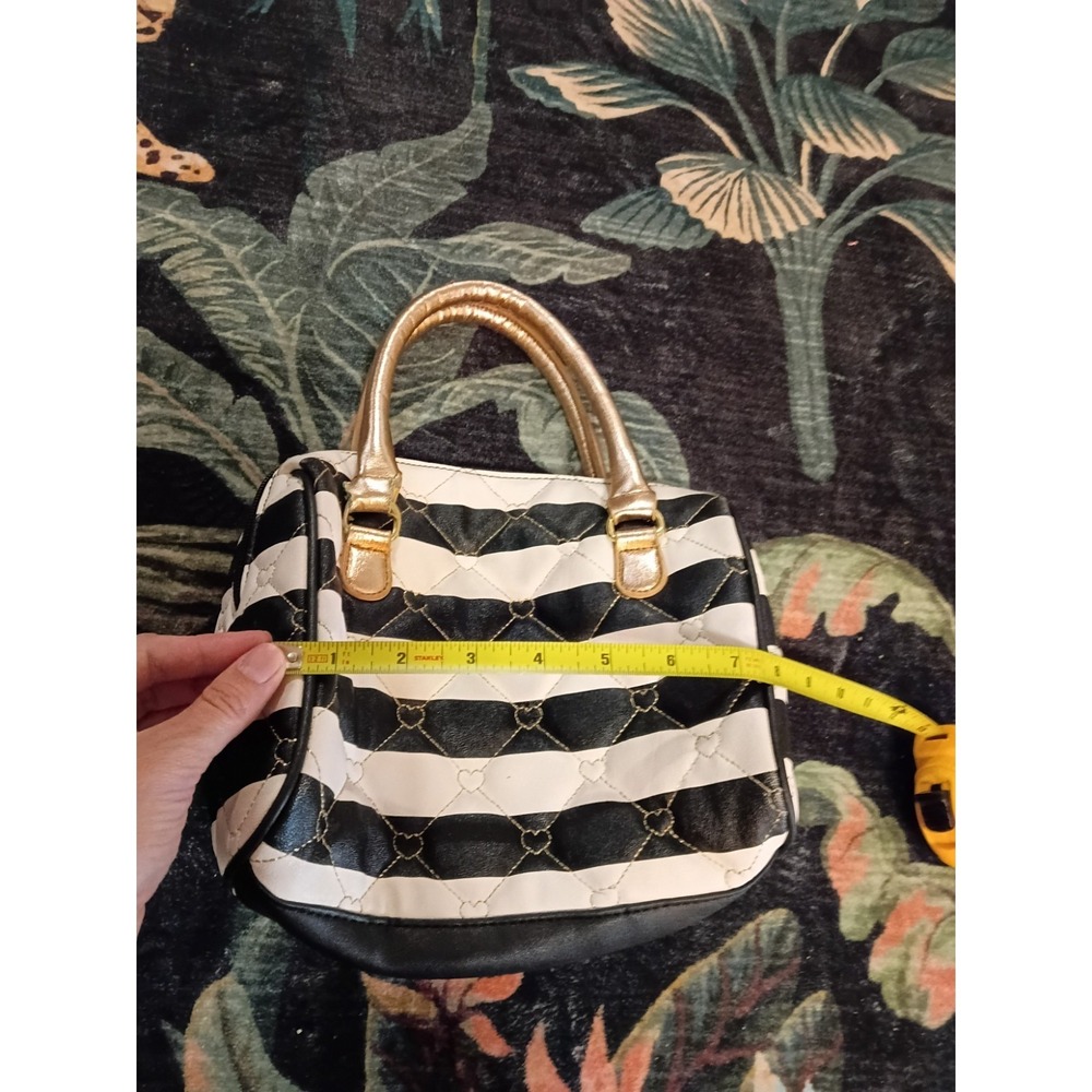 Betsey Johnson Black White Striped Heart Quilted Satchel Purse Bag - Picture 7 of 9